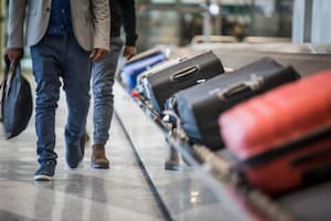 Aerolíneas Argentinas eliminó el equipaje de mano gratuito de su tarifa base