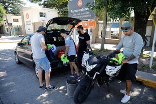 El Palomar. Empleados despedidos y vecinos preocupados por el futuro del barrio