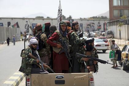 Tras la toma de Kabul, los talibanes comienzan a armar su gobierno