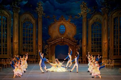 El Ballet Estable del Teatro Colón en un título para grandes y chicos