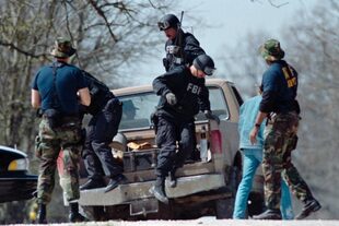 Agentes de la ATF y el FBI participaron del asedio de Waco