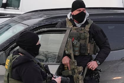 Agentes federales desplegados en Minneapolis.