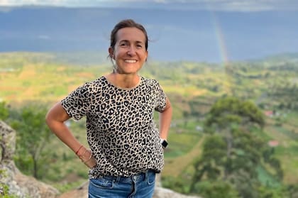 “Agradezco a Kenia esta oportunidad, donde sigo ayudando, pero ya no desde el dolor, sino desde la alegría. Haber podido transformar eso fue increíble. Estoy orgullosa de lo que hacía en Argentina, pero estoy ahora tan orgullosa de esto y no podría volver atrás. Ya no soy la misma que se fue, me atravesaron otras cosas...”