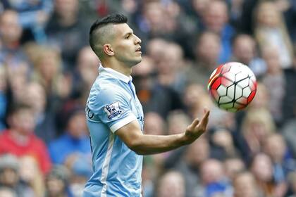 Agüero marcó cinco goles