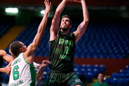 Aguerre contribuyó para una despedida con triunfo de Gimnasia