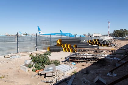 Aguiar denunció a los vuelos que salen en pleno paro de ATE en los aeropuertos