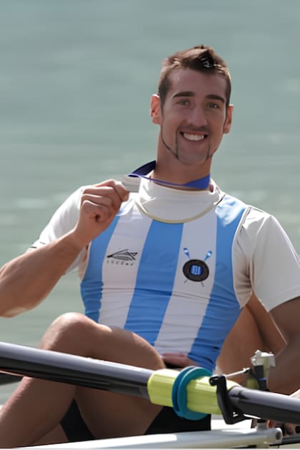 Agustín Campassi: "Los deportistas de élite nacen. Pero se forjan también en muchos aspectos. La mentalidad es la diferencia, aunque lo físico claramente también. La mentalidad de ‘hambre’ tiene que estar. Algunos lo llaman el gen guerrero. Yo digo que nadamos en un mar de hormonas"
