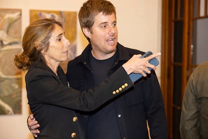 Agustín Campos, uno de los cuatro hijos de Mercedes, fue uno de los primeros en saludarla. Asistió junto a su mujer, Catalina Sánchez, y su pequeño hijo, Atlas.