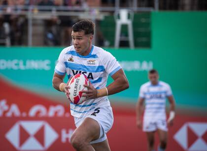 Agustín Fraga, de los Pumas 7s, ante Uruguay, en el seven de Dubái