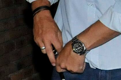 Agustín Goldenhorn llevaba el mismo anillo, también en su dedo anular