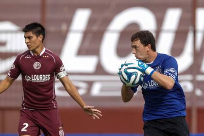 Agustín Marchesin jugó cuatro veces la Libertadores con Lanús