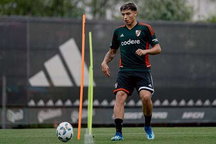 Agustín Ruberto tiene muchas chances de sumar minutos ante Boca, por la lesión de Miguel Borja