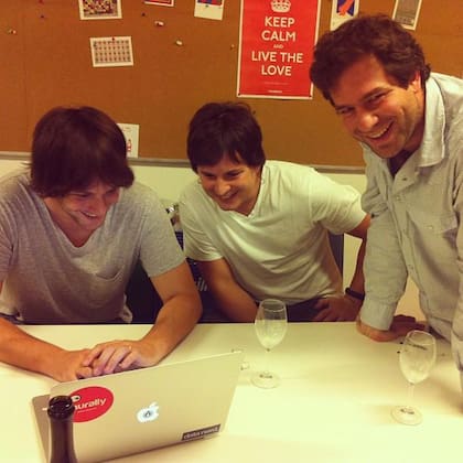 Agustín Soler, Mariano Suarez Battan y Patricio Jutard, creadores de Mural