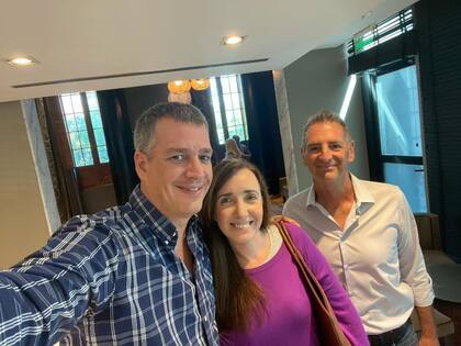 Agustín Spaccesi con Victoria Villarruel