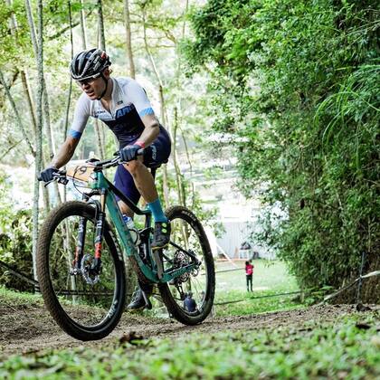 Agustín tiene tres títulos argentino en XCO y es subcampeón Panamericano