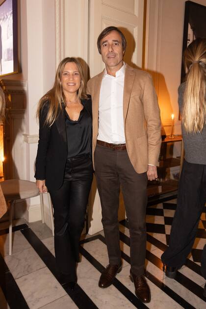Agustina Scally y Nacho Blaquier fueron de los primeros en llegar.