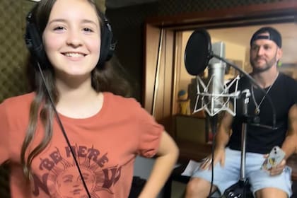 'Agy' la hija mayor de Axel, se lanzó como cantante (Foto Instagram @axeloficial)