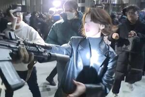 Ahn Gwi-ryeong, de 35 años, es la portavoz del opositor Partido Demócrata