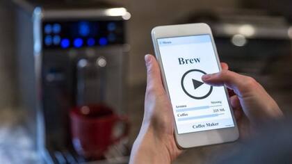 Ahora hasta las cafeteras están conectadas a un dispositivo electrónico con Internet