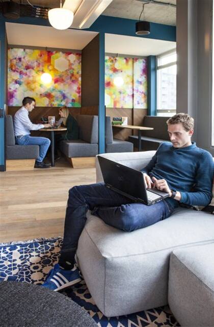 Ahorro y contactos son las claves del coworking