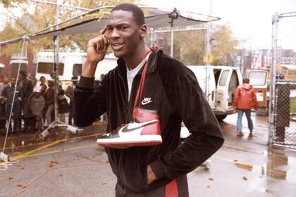 Air relata los vaivenes en la creación de las zapatillas de Nike para Michael Jordan