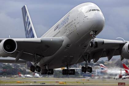 El Airbus A380 cuenta con una capacidad de más de 500 asientos y dos pisos