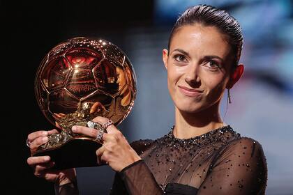 Aitana Bonmatí, ganadora del Balón de Oro, es la máxima favorita al The Best entre las mujeres