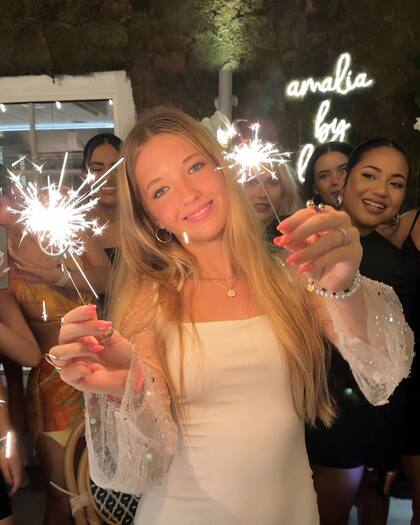 Aitana, la hija mayor de Rocío Guirao Díaz y Nicolás Paladini cumplió 15 años (Foto: Instagram @rocioguiraodiaz)