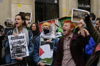 Una manifestación propalestina bloquea el ingreso a una universidad de élite de París