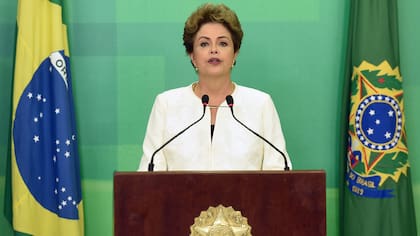 Al año del impeachment, Dilma acusa a Temer de derrocarla para evitar la cárcel