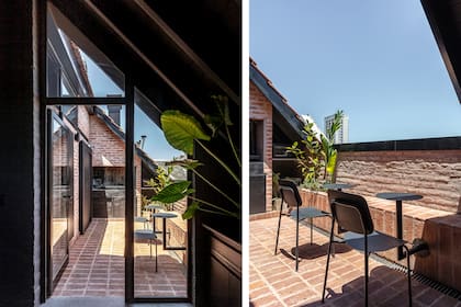 Al banco corrido se amuraron dos mesas de chapa que se usan tanto para recibir a unos pocos como de apoyo de una tabla de gran tamaño, que funciona de mesa para más comensales.