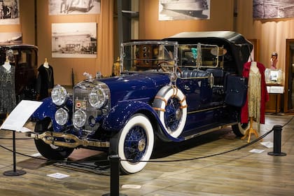 Al cambiar la fabricación, las empresas le añadieron carbono y los neumáticos se volvieron negros