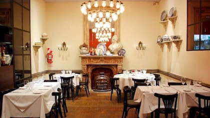 Al clásico de Recoleta La Olla de Félix podés pedir delicias como los canelones Rossini