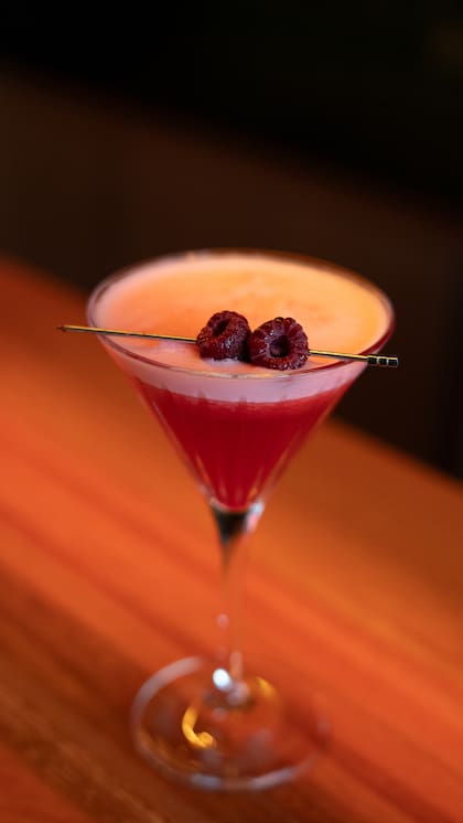 Al estilo de los bares kissa, acompañado de los mejores vinilos