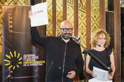 Al estilo Hollywood, la confirmación del anuncio