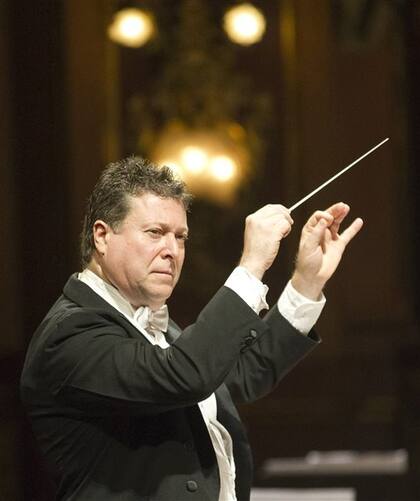 Al frente de la Orquesta La Filarmóni©a, Carlos Vieu tendrá a su cargo las versiones