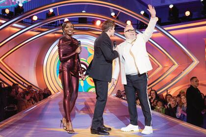 Al ingresar a la casa, el empresario se presentó como como el “tío de la futura reina de nuestro país”, y aseguró que la princesa es “simplemente perfecta”.