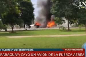 Paraguay: cayó un avión de la Fuerza Aérea y hay siete muertos
