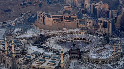 El haj es un peregrinaje que los musulmanes deben realizar al menos una vez en la vida