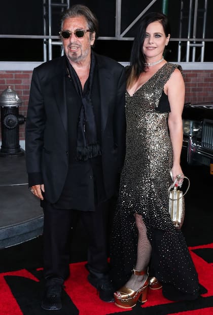 Al Pacino y su actual pareja, la actriz Meital Dohan