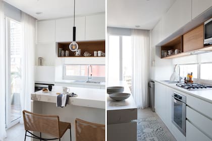 Alacenas y mesada con frentes laqueados mate y puertas push (Carpintero Roberto Ruiz para DIPA Arquitectos). Mesada en Dekton ‘Arctic White’ mate (Marmolería Cavatori). Grifería extraíble ‘Citterio’ (SBG). Pileta ‘Quadra’ (Johnson). Alfombra vinílica con dibujos de calcáreos (Mercado Libre).