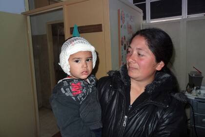 Alan Galarza, con su mamá