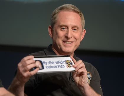 Alan Stern, el científico jefe de la misión New Horizons de la NASA a Plutón, es un crítico vocal de la reclasificación