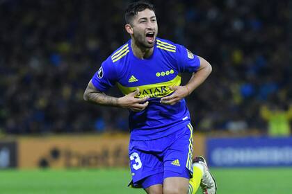 Alan Varela, con buenos rendimentos, se adueñó del puesto de volante central de Boca