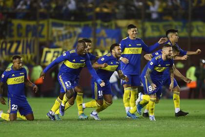 Alan Varela convierte y todo Boca celebra el pasaje a la final de la Copa de la Liga, que se jugará en el estadio Mario Alberto Kempes, de Córdoba