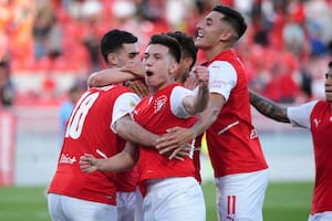 Del golazo de Alan Velasco en la goleada de Independiente a su conmovedor mensaje