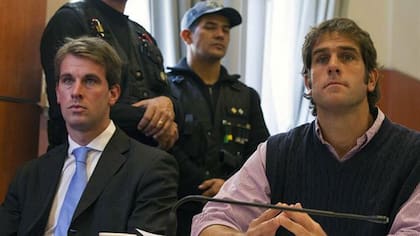 Alan y William Schlenker, cuando fueron condenados por el asesinato de Acro