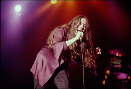 Alanis Morrisette, una de las convocadas para el show de apertura en Canadá