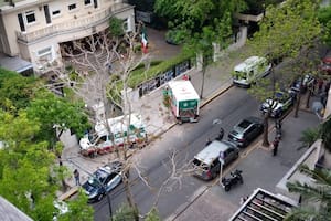 Un exdiplomático estuvo atrincherado en la embajada de México durante cinco horas