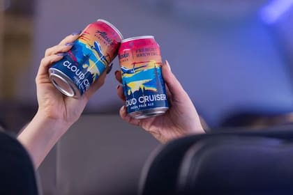 Alaska Airlines agrega una IPA artesanal a su línea de bebidas premium